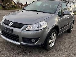 Grigio Usata 2011 Suzuki SX4 GL SUV | 4500 € (Buon prezzo)