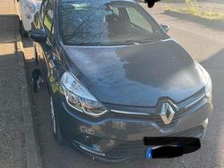 Grigio Usata 2018 Renault Clio IV Tre volumi | 8000 € (Buon prezzo)