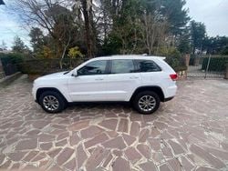 Usata 2015 Jeep Grand Cherokee Laredo SUV | 15.000 € (Ottimo prezzo)