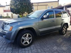 Grigio Usata 2006 Jeep Grand Cherokee Limited SUV | 3750 € (Ottimo prezzo)