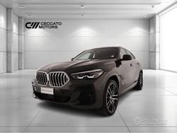 Grigio Usata 2022 BMW X6 M Sport SUV | 68.300 € (Buon prezzo)