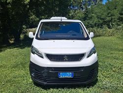 Usata 2017 Peugeot Expert Furgone | 14.500 € (Buon prezzo)