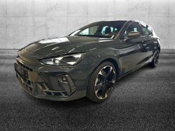 Blu/azzurro Usata 2025 Cupra Leon Tre volumi | 31.950 € (Buon prezzo)