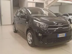 Nero Usata 2021 Kia Picanto Urban Due volumi | 9900 € (Ottimo prezzo)