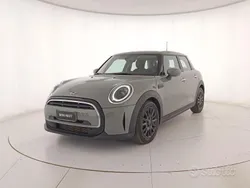 Grigio Usata 2022 Mini ONE Classic Due volumi | 19.800 € (Buon prezzo)