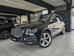 Blu/azzurro Usata 2019 Bentley Bentayga SUV | 89.900 €