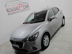 Grigio Usata 2016 Mazda 2 Evolve Tre volumi | 8900 € (Buon prezzo)