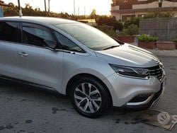 Usata 2015 Renault Espace Monovolume | 9900 € (Buon prezzo)