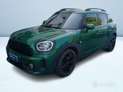 Verde metallizzato Usata 2022 Mini One D Countryman SUV | 27.800 € (Buon prezzo)