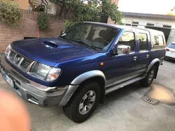 Blu/azzurro Usata 2000 Nissan Navara Pick-up | 8500 € (Buon prezzo)