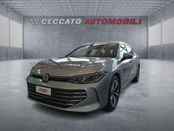 Grigio Usata 2024 VW Passat Tre volumi | 47.500 €