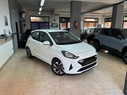 Bianco Nuova 2025 Hyundai i10 Due volumi | 17.490 €