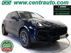 Blu scuro Usata 2021 Porsche Cayenne SUV | 69.000 € (Ottimo prezzo)