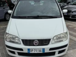 Bianco Usata 2009 Fiat Idea Monovolume | 3800 € (Molto cara)