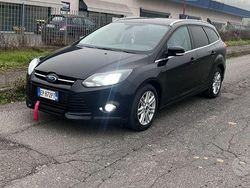 Nero Usata 2013 Ford Focus Station wagon | 5000 €