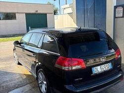 Nero Usata 2008 Opel Vectra Tre volumi | 2200 €