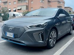 Grigio Usata 2019 Hyundai Ioniq Style Due volumi | 13.500 € (Cara)