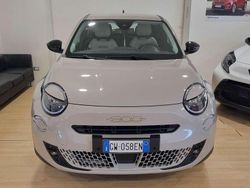 Grigio Usata 2024 Fiat 600 La Prima SUV | 17.500 €