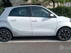 Bianco Usata 2017 Smart ForFour Passion Due volumi | 12.700 € (Buon prezzo)
