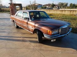 Marrone Usata 1970 Mercedes 280 Tre volumi | 7000 €