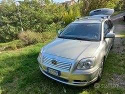 Grigio Usata 2007 Toyota Avensis Station wagon | 3400 € (Cara)