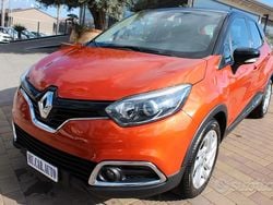 Arancione Usata 2017 Renault Captur Intens SUV | 12.900 € (Buon prezzo)
