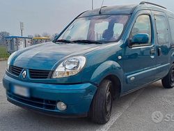 Verde Usata 2005 Renault Kangoo SUV | 1950 €
