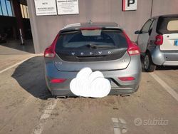 Grigio Usata 2017 Volvo V40 Station wagon | 11.000 € (Super prezzo)