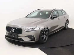 Grigio metallizzato Usata 2022 Volvo V90 R-Design Station wagon | 46.208 €