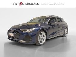 Blu navarra metallizzato Usata 2024 Audi A3 S-Line Tre volumi | 35.900 € (Buon prezzo)