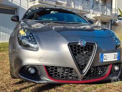 Grigio Usata 2017 Alfa Romeo Giulietta Lusso Tre volumi | 12.200 € (Buon prezzo)