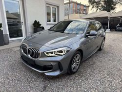Grigio Usata 2024 BMW 118 M Sport Due volumi | 30.900 € (Buon prezzo)