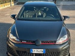 Usata 2014 VW Golf GTI Tre volumi | 26.000 €