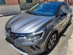Usata 2022 Renault Captur Business SUV | 19.500 € (Buon prezzo)