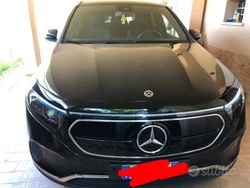 Nero Usata 2021 Mercedes EQA250 SUV | 31.800 € (Cara)