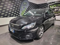 Nero Usata 2017 Peugeot 308 Allure Tre volumi | 8490 € (Ottimo prezzo)