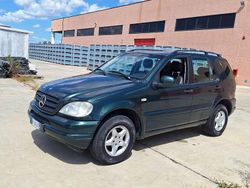 Usata 2001 Mercedes ML270 SUV | 3900 € (Super prezzo)