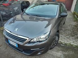 Grigio Usata 2014 Peugeot 308 Tre volumi | 6300 € (Buon prezzo)