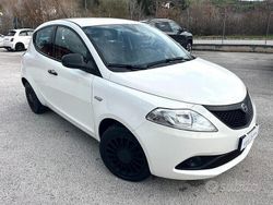 Bianco Usata 2019 Lancia Ypsilon S Due volumi | 8999 € (Buon prezzo)