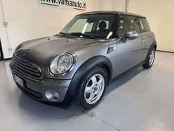 Grigio Usata 2009 Mini ONE Due volumi | 4999 € (Buon prezzo)