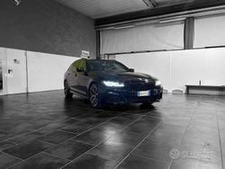 Nero Usata 2023 BMW 530e M Sport Station wagon | 41.400 € (Buon prezzo)