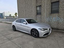 Usata 2016 Alfa Romeo Giulia Super Tre volumi | 16.500 € (Buon prezzo)