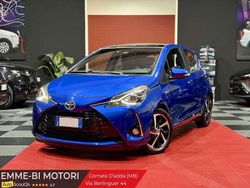 Blu/azzurro Usata 2019 Toyota Yaris Hybrid Style Tre volumi | 12.900 € (Buon prezzo)