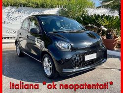 Nero metallizzato Usata 2020 Smart ForFour Electric Drive Pure Due volumi | 9900 € (Ottimo prezzo)