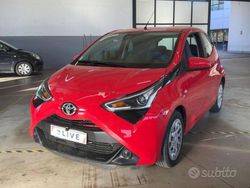 Rosso Usata 2019 Toyota Aygo X-play Due volumi | 10.990 € (Ottimo prezzo)