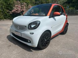 White Used 2015 Smart ForTwo Coupé Edition #1 Coupe | 7200 € (Fair price)