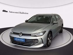 Grigio dolomite metalizzato Usata 2024 VW Passat Business Station wagon | 33.900 € (Buon prezzo)
