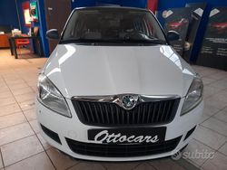 Bianco Usata 2013 Skoda Fabia Active Tre volumi | 3900 € (Buon prezzo)