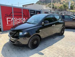 Nero Usata 2022 Lancia Ypsilon Silver Due volumi | 11.990 € (Buon prezzo)
