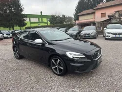 Nero Usata 2018 Volvo V40 R-Design Station wagon | 10.900 € (Buon prezzo)